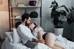Mantras for husband to love wife only and stay true