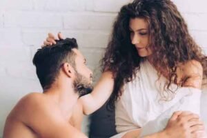 Signs of infidelity through shifting auras explained