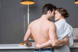 Toxic relationship signs you should ignore
