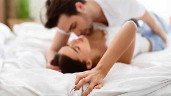 Using Rose Water for Relationship Attraction Now