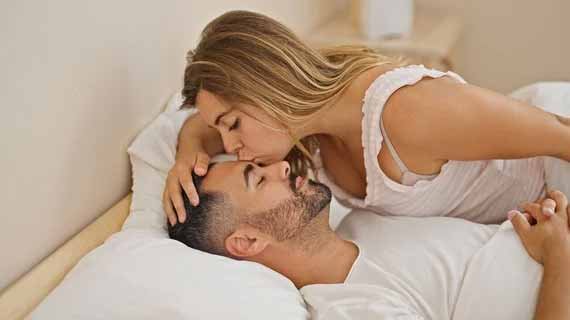 Signs of a narcissist in spiritual communities and how to spot them
